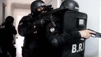French Prosecution Says Alleged 'DZ Mafia' Gang Leader Arrested in Algeria | OCCRP